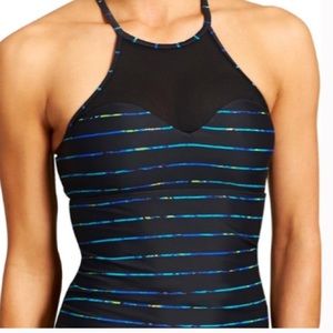 Athletic high necked tankini top NWOT